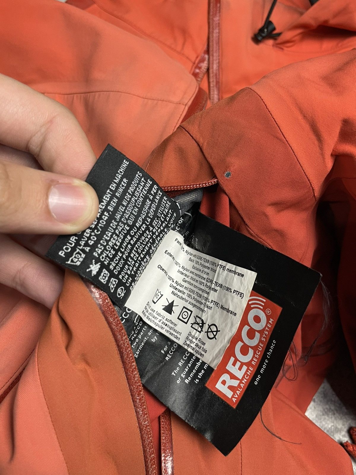 Arc'teryx Vintage Arcteryx Recco Goretex Jacket Sz S Size US S / EU 44-46 / 1 - 16 Thumbnail