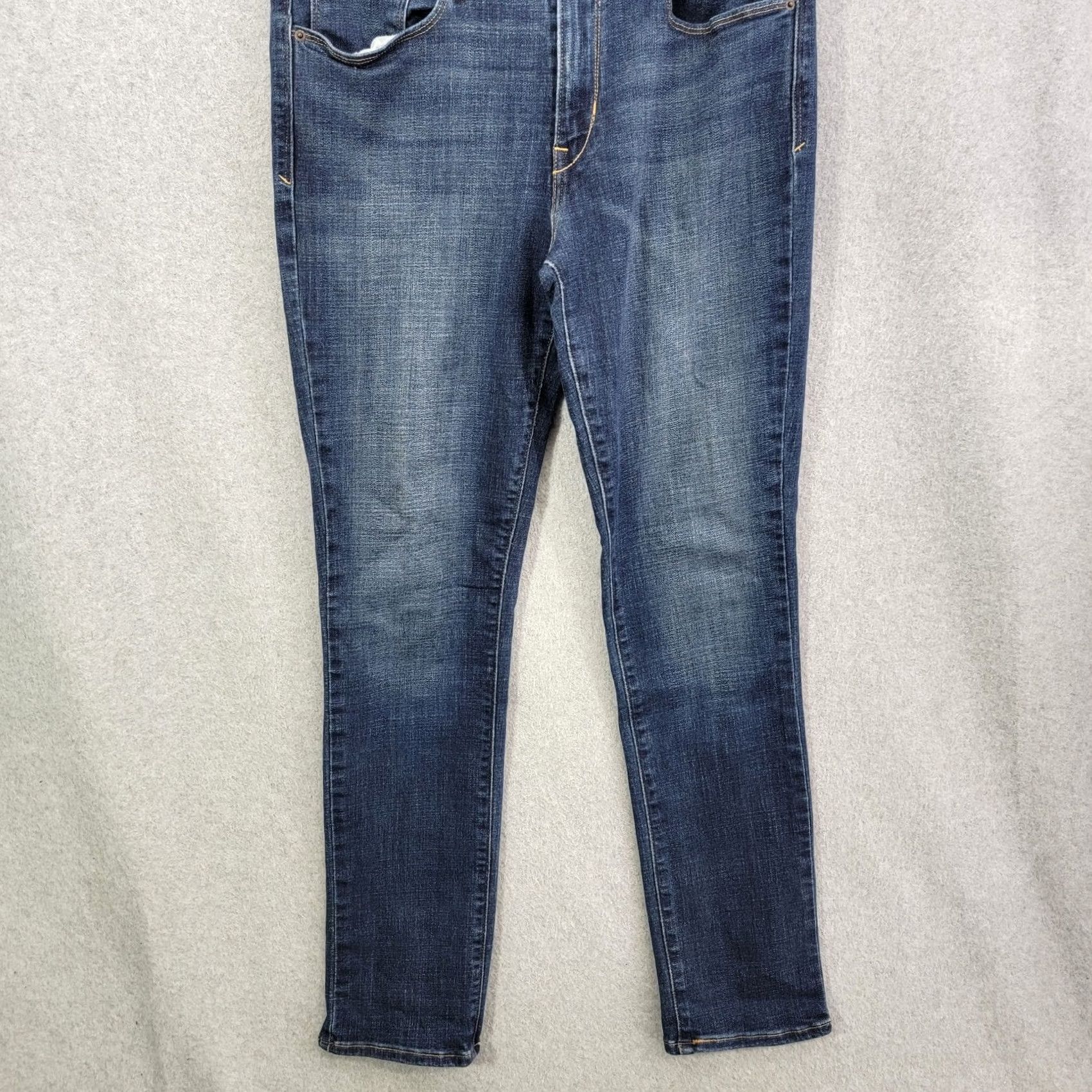 Levi's Levi's Mid Rise Skinny 10 Denim Jeans Womens 30x30 Blue, Regular, 30 in Inseam, Size 10, Jeans, Denim, 1116H, Pretty Action Size 32" / US 10 / IT 46 - 2 Thumbnail