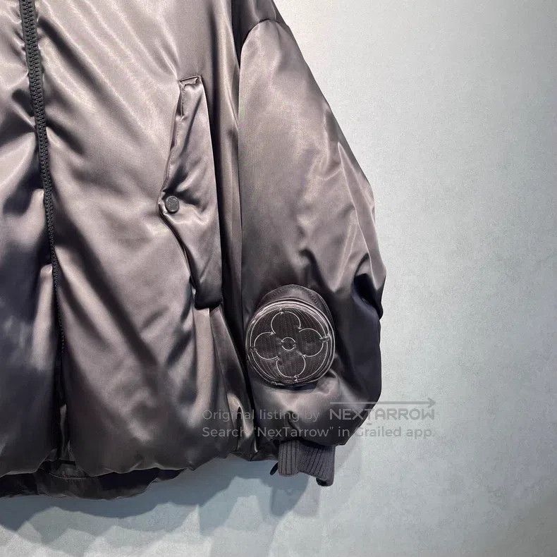 Louis Vuitton Louis Vuitton Grey purple techno bomber jacket Size US S / EU 44-46 / 1 - 3 Thumbnail