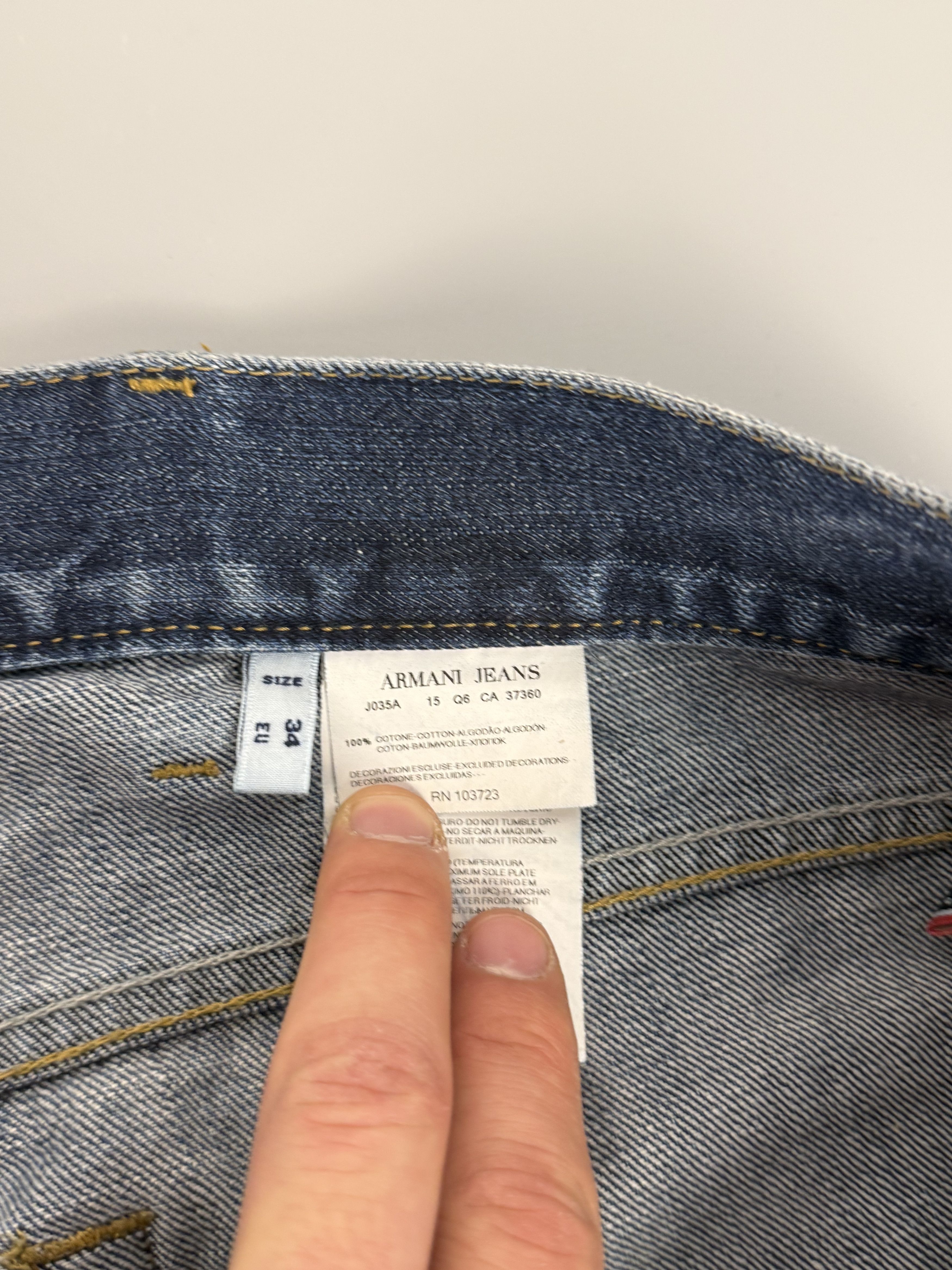 Armani Vintage Armani Jeans straight denim Size US 34 / EU 50 - 4 Thumbnail