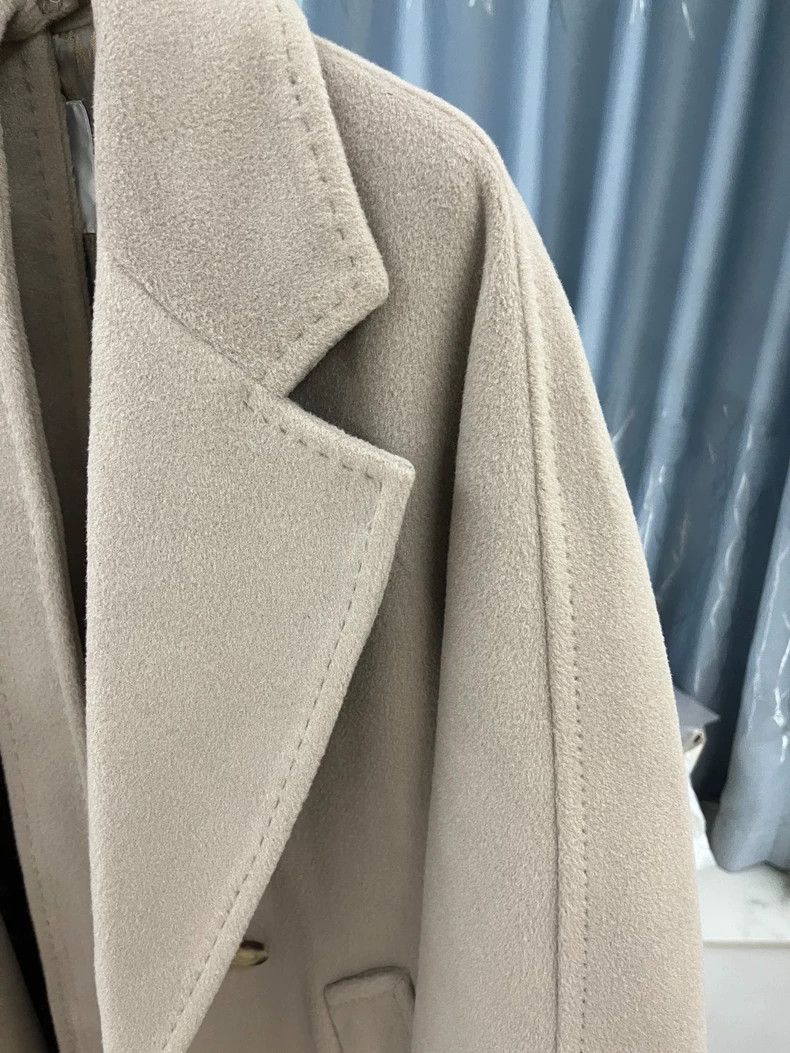 Max Mara Max Mara Small size coat in sand color Size S / US 4 / IT 40 - 6 Thumbnail