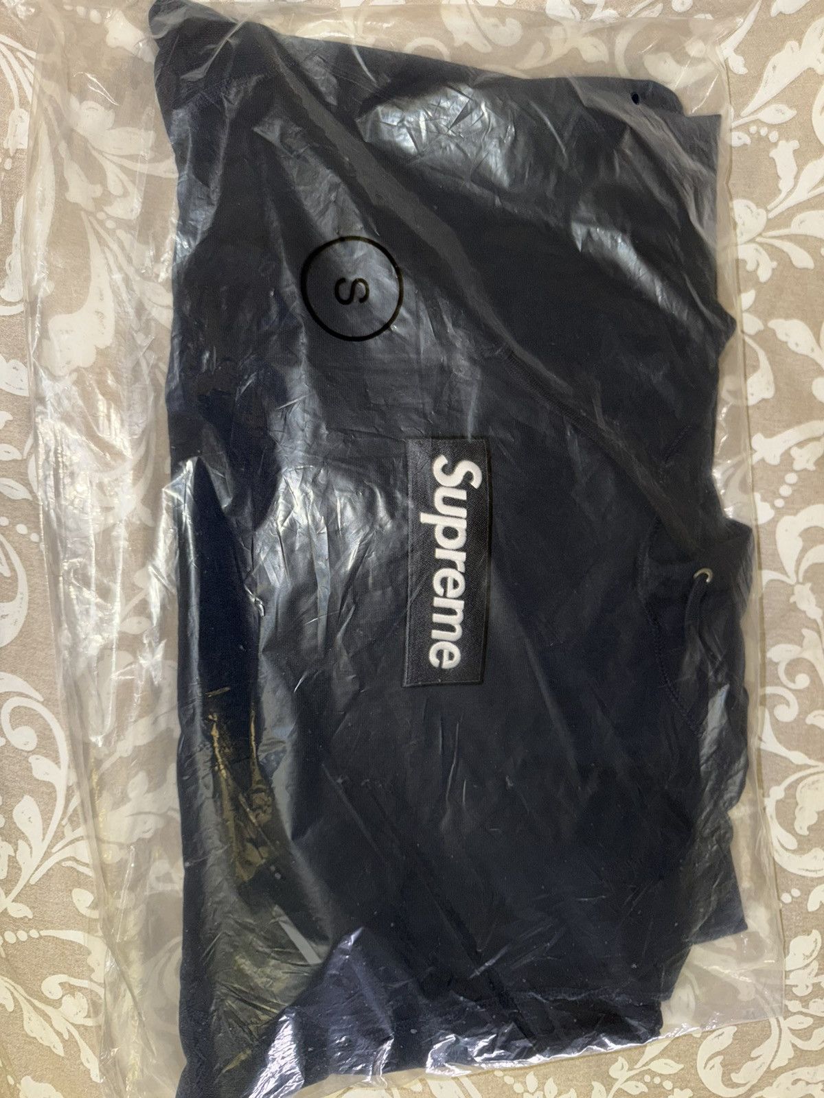 Supreme Box Logo Hoodie Navy Blue size Small