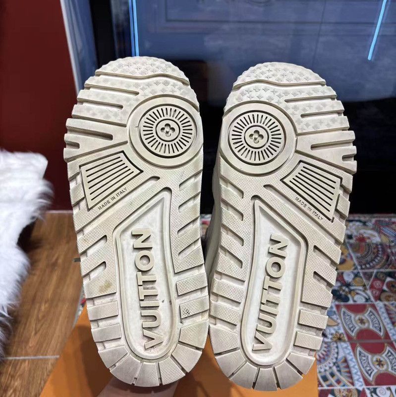 Louis Vuitton Louis Vuitton Trainer Maxi Low-Top Sneakers for Men -2508 Size US 7.5 / EU 40-41 - 4 Thumbnail