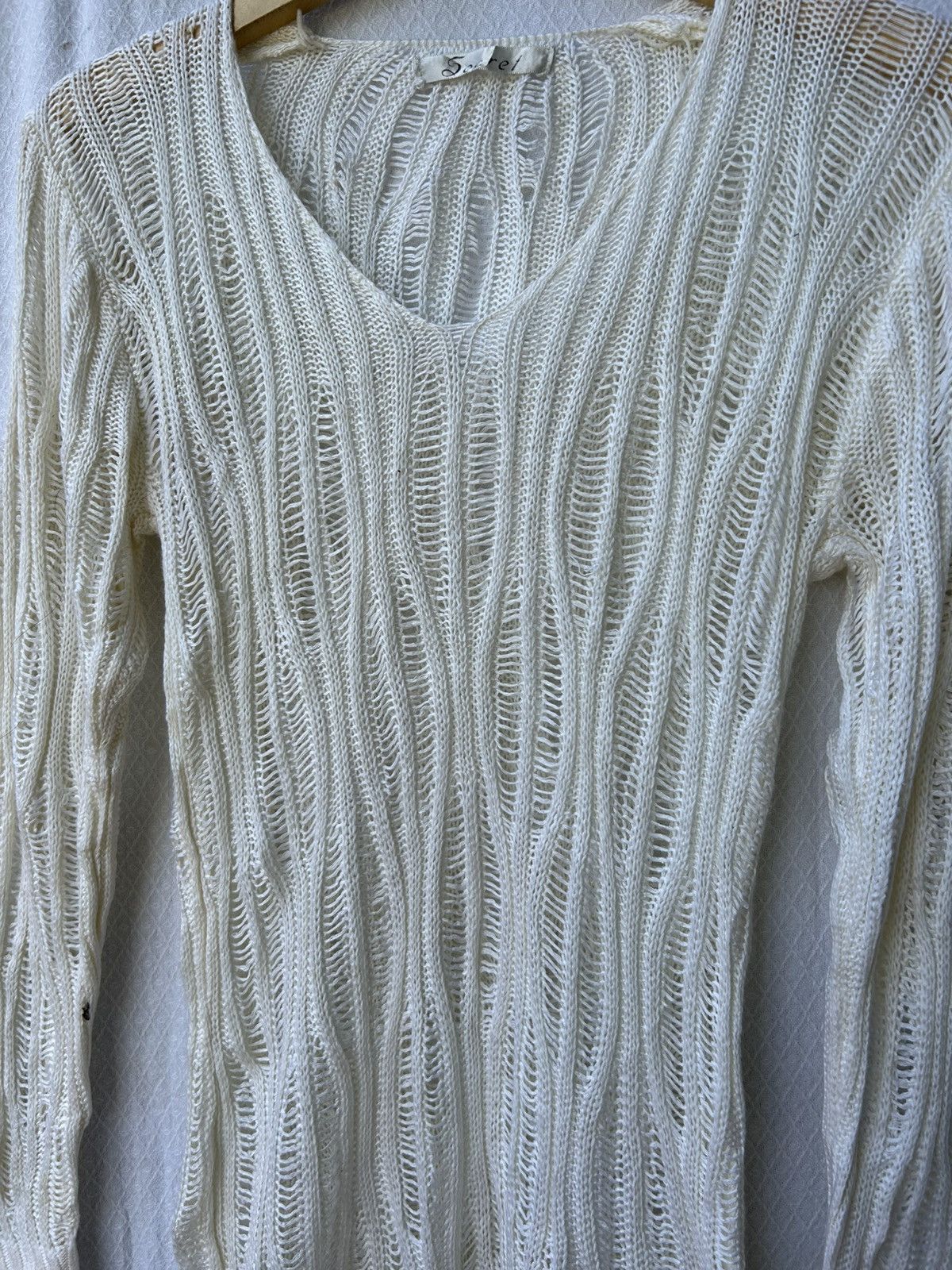 20471120 Secret open fishnet knitt style isseymiyake Size US S / EU 44-46 / 1 - 3 Thumbnail