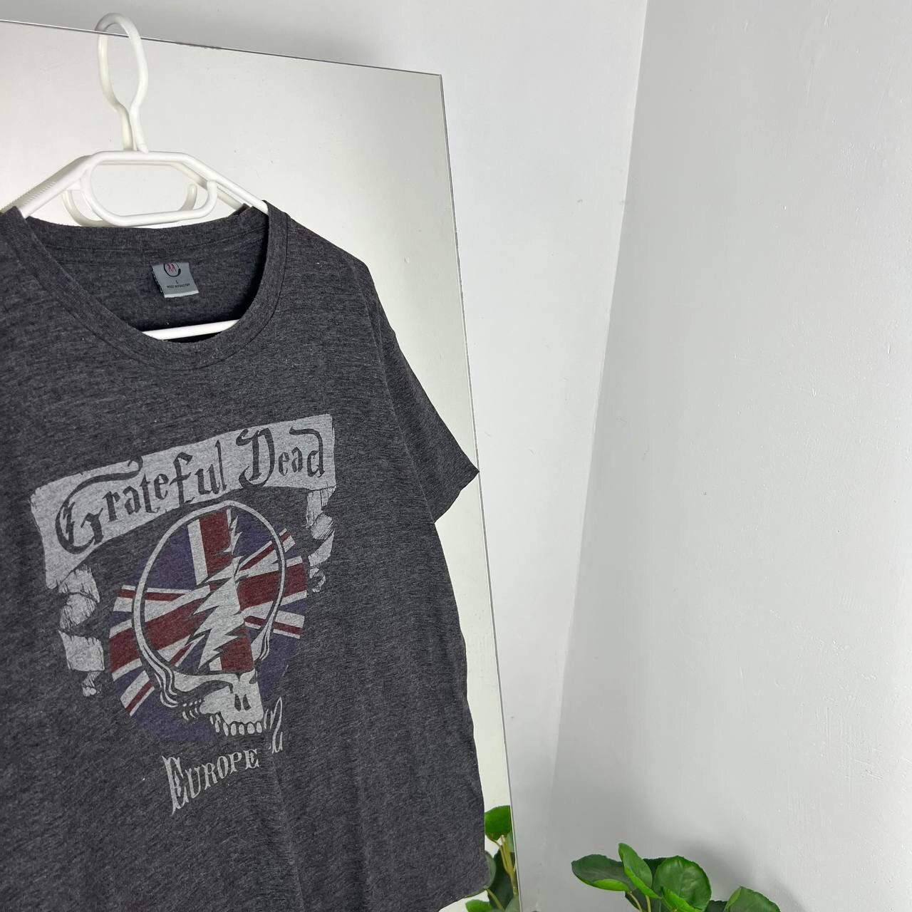 Grateful Dead Grateful Dead Europe 72 Rock Tee Y2k Style T-shirt Size US L / EU 52-54 / 3 - 2 Thumbnail