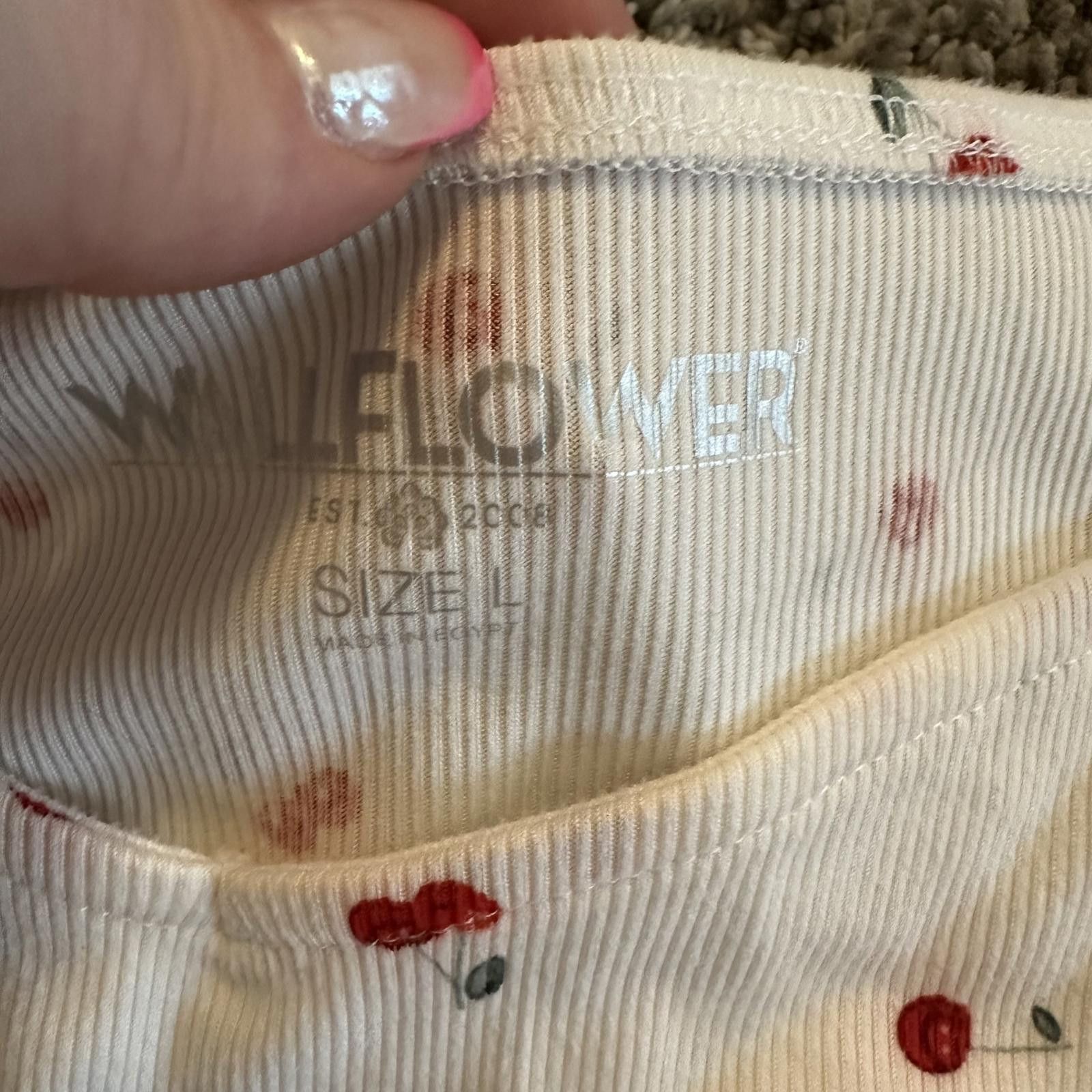 Designer Wallflower Women's Cherry Print Puff Sleeve Crop Size L Size L / US 10 / IT 46 - 2 Thumbnail