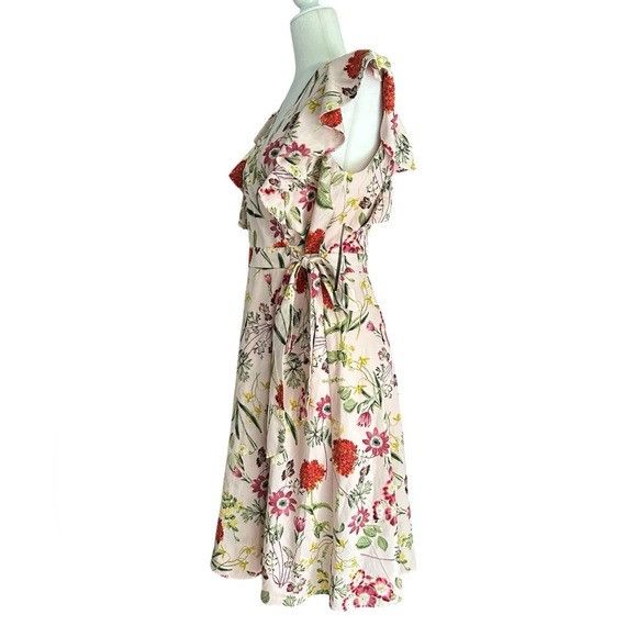 MAGGY LONDON NWT Maggie London Floral Ruffle Sleeve Wrap Dress Size M / US 6-8 / IT 42-44 - 4 Thumbnail