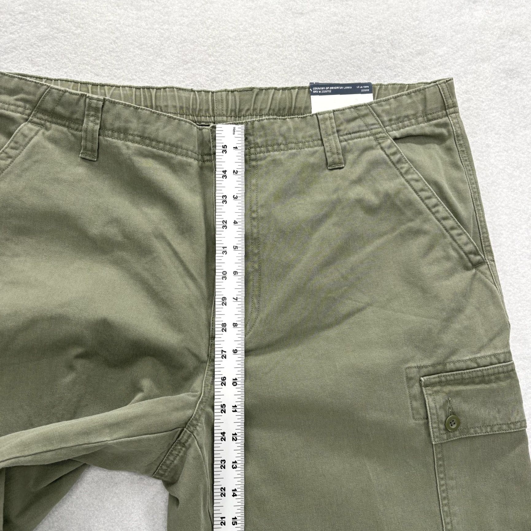 Lands' End Lands' End Cargo Pants Mens Large Green Classic Fit Elastic Waist Workwear NWT Size US 33 - 7 Thumbnail