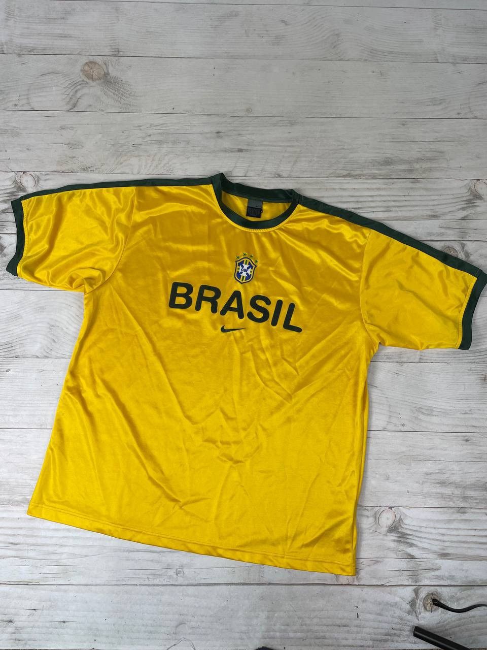 Nike Vintage Nike Brazil 2000 2002 Training Shirt Soccer Jersey Size US XL / EU 56 / 4 - 1 Thumbnail