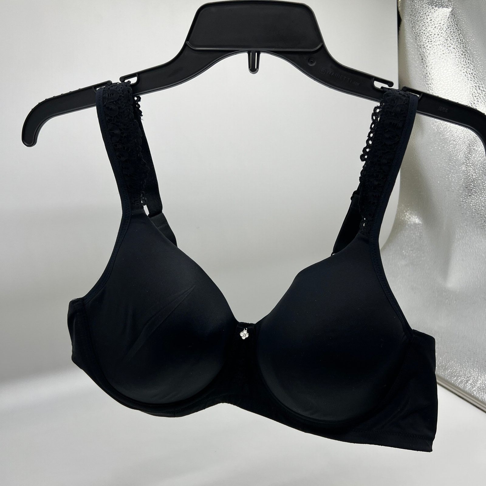 Other Breezies Luxe Lace Underwire TShirt Bra Black Size 42 B Size M / US 6-8 / IT 42-44 - 1 Thumbnail