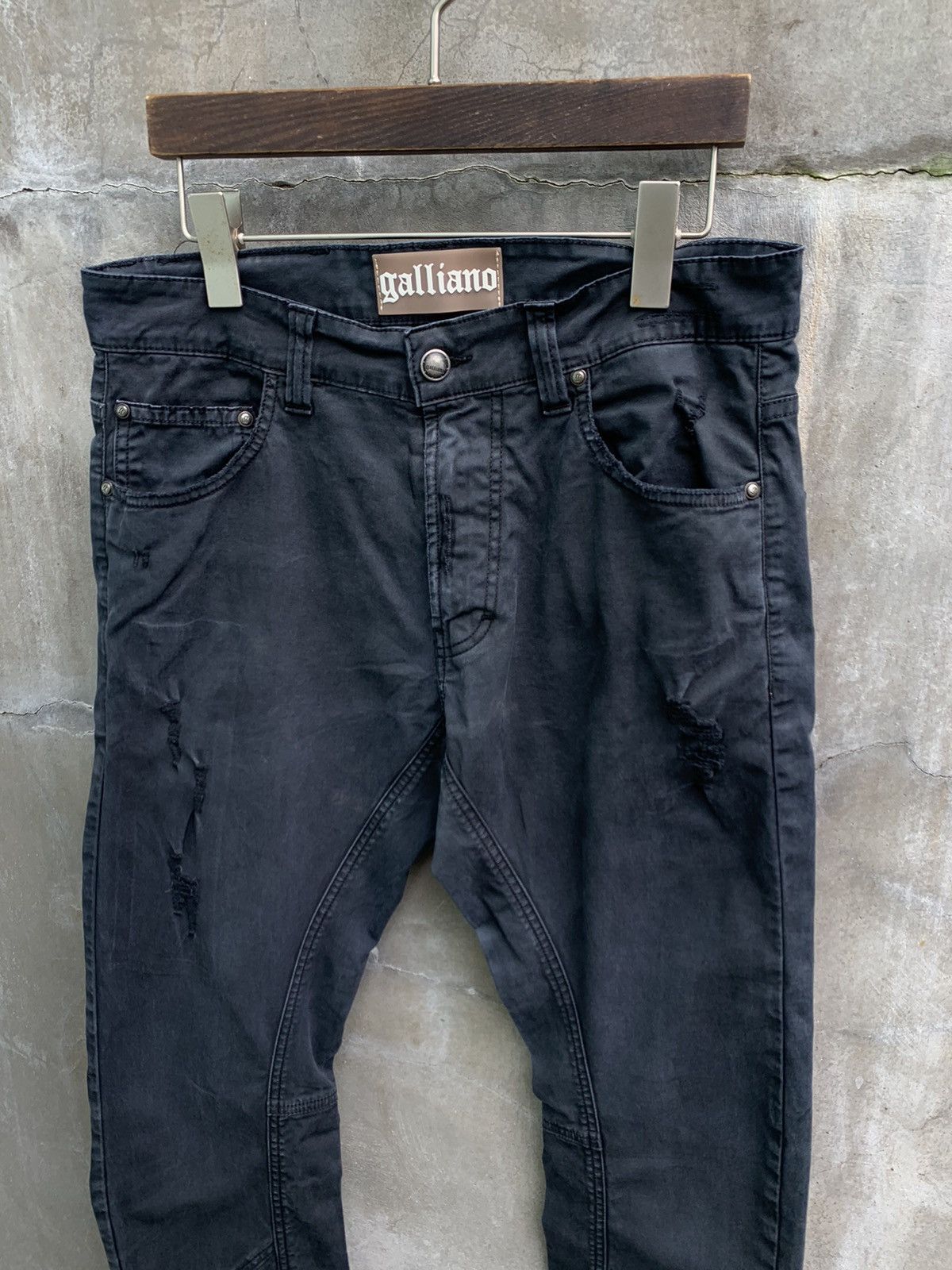 John Galliano Banana Cut Distressed Pants Size US 30 / EU 46 - 4 Thumbnail