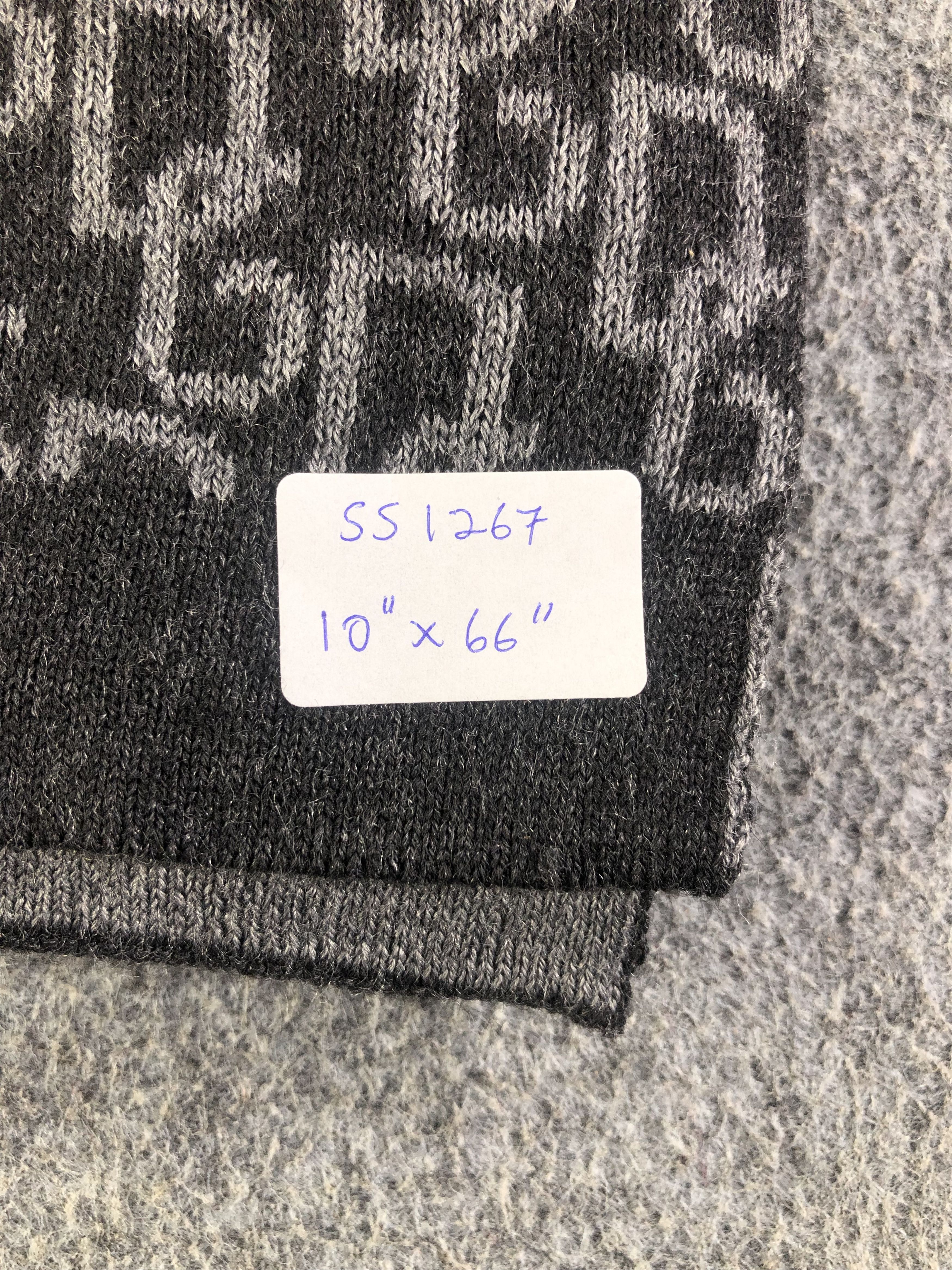 Dolce & Gabbana Dolce & Gabbana Scarf / Muffler / Neckwear SS1267 Size ONE SIZE - 7 Thumbnail