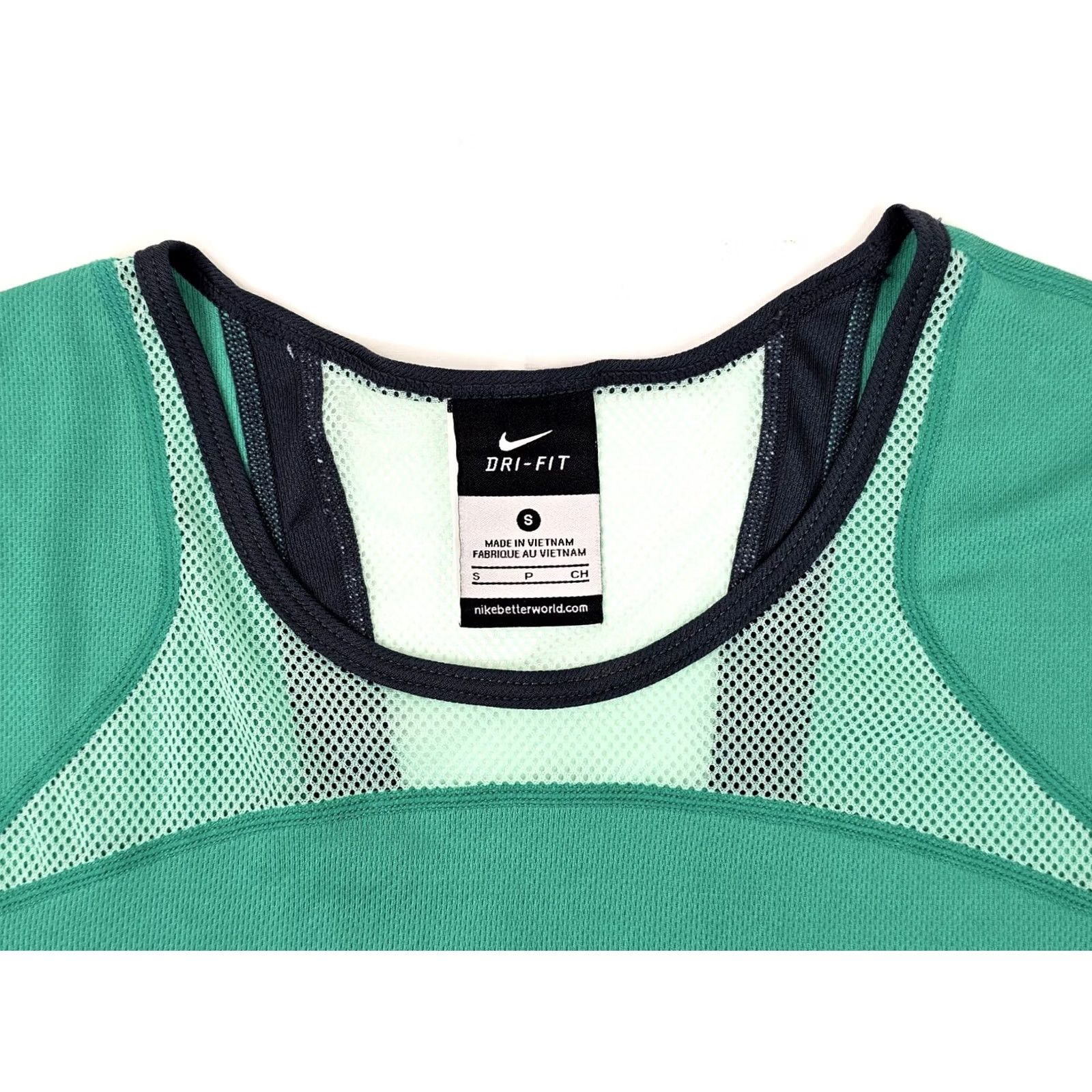 Nike Nike Dri-FIT Long Sleeve Shirt Women S Lightweight EUC Green 677311 Running Pullover Slim Fit Techwear Size S / US 4 / IT 40 - 4 Thumbnail