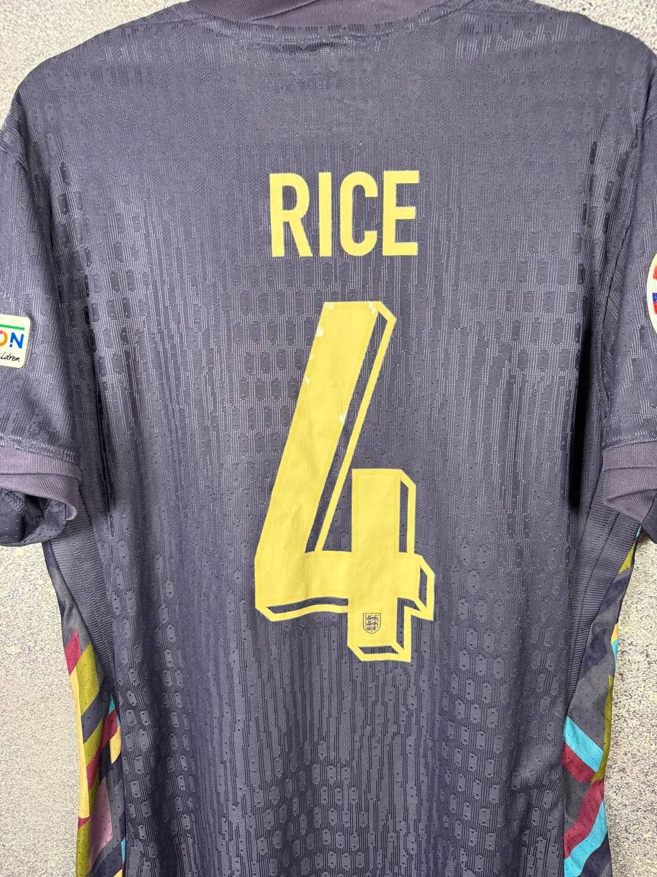 Nike Declan Rice England National Team 2024 Nike Soccer Jersey Size US L / EU 52-54 / 3 - 14 Thumbnail