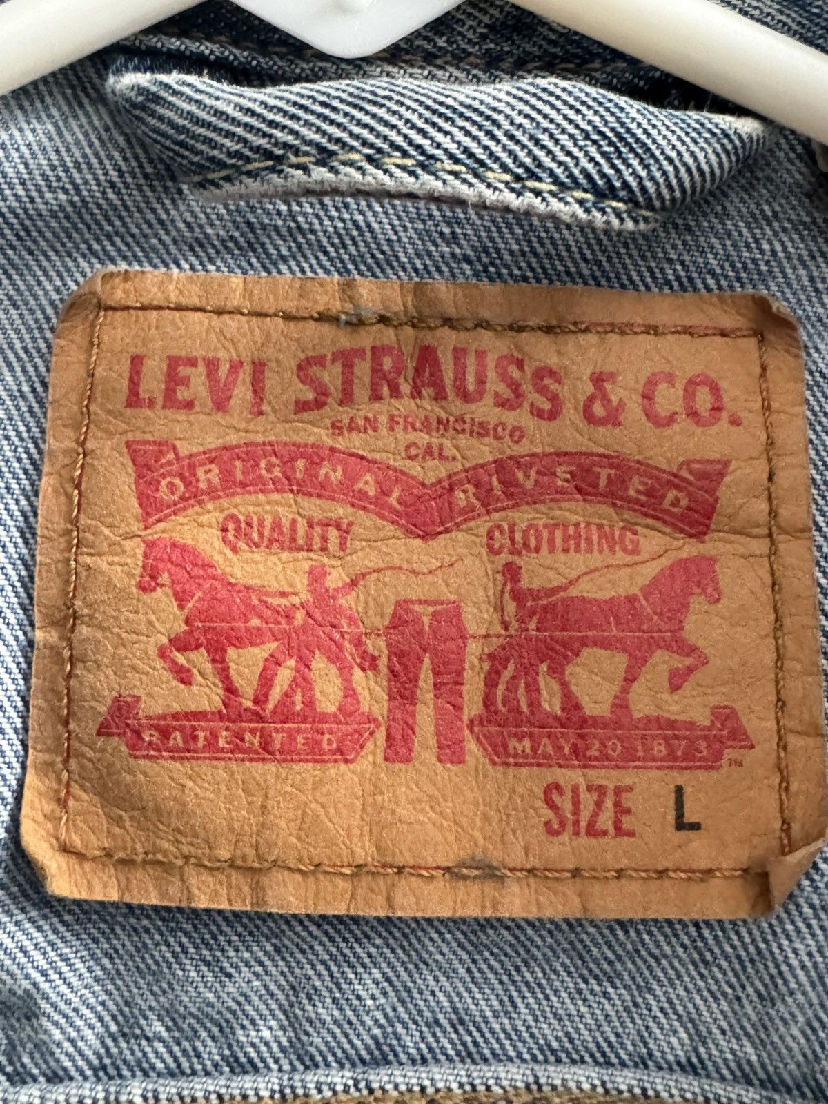 Levi's Levis Classic Trucker Jean Jacket Size US L / EU 52-54 / 3 - 4 Thumbnail