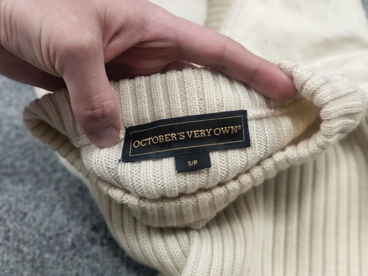 October's Very Own October's very own Drake OVO ribbed sweater Military Style Size US S / EU 44-46 / 1 - 15 Thumbnail