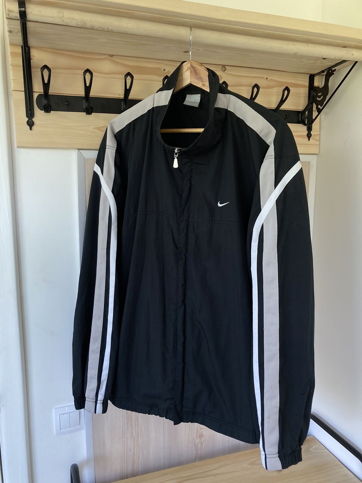 Nike × Vintage Vintage Nike Y2K Windbreaker Track Jacket Size US XL / EU 56 / 4 - 1 Thumbnail