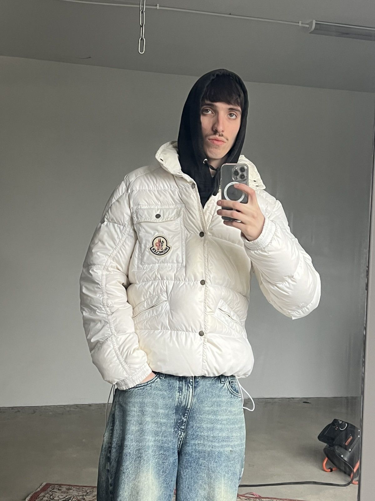 Moncler Vintage Moncler down jacket big patch logo white Size US XL / EU 56 / 4 - 3 Thumbnail