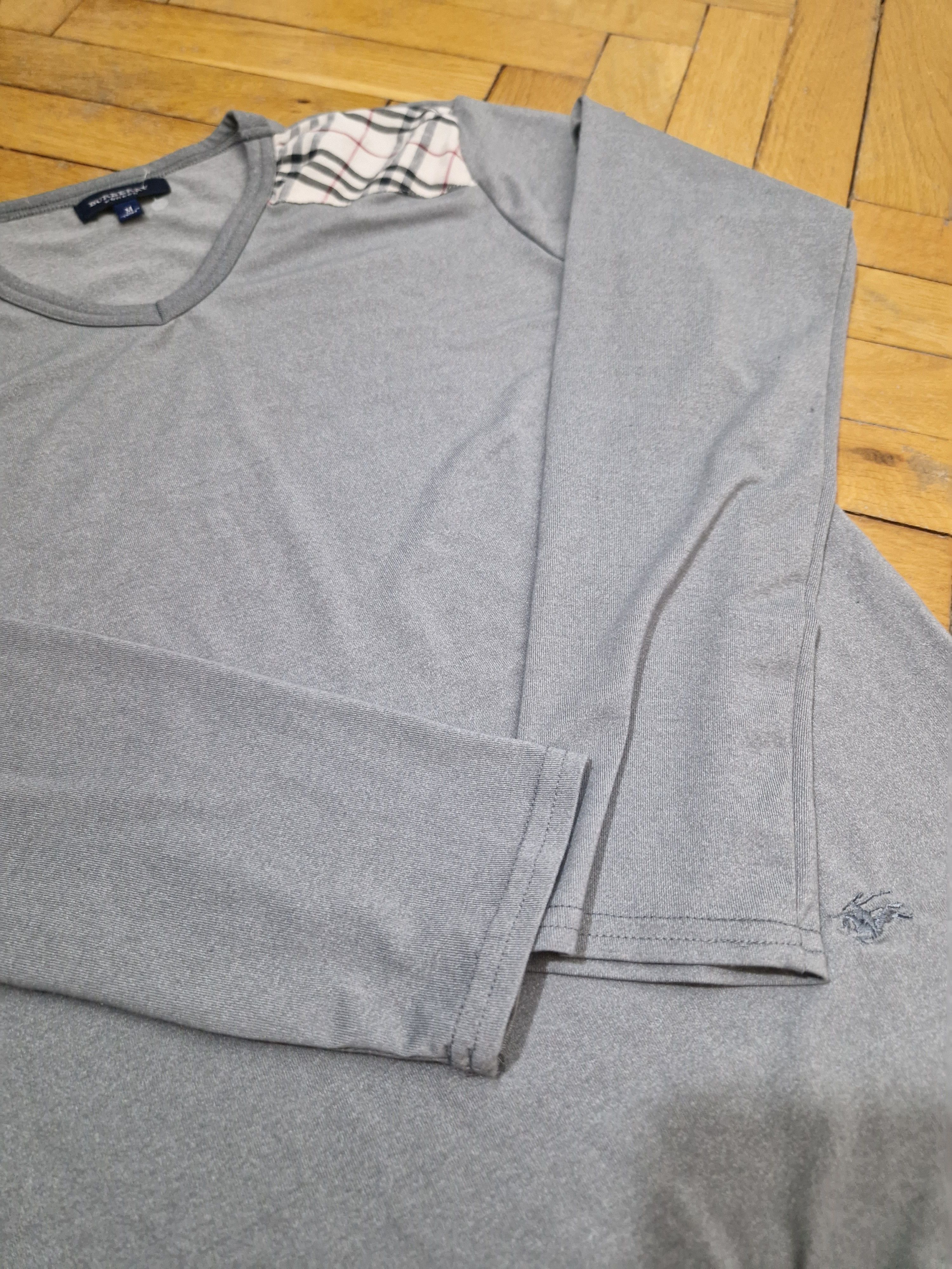 Burberry Burberry top Size M / US 6-8 / IT 42-44 - 6 Thumbnail