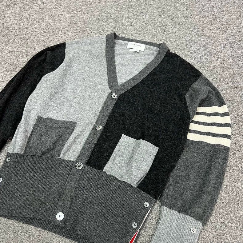 Thom Browne Thom Browne Knitted cardigan with patchwork Size US XL / EU 56 / 4 - 4 Thumbnail