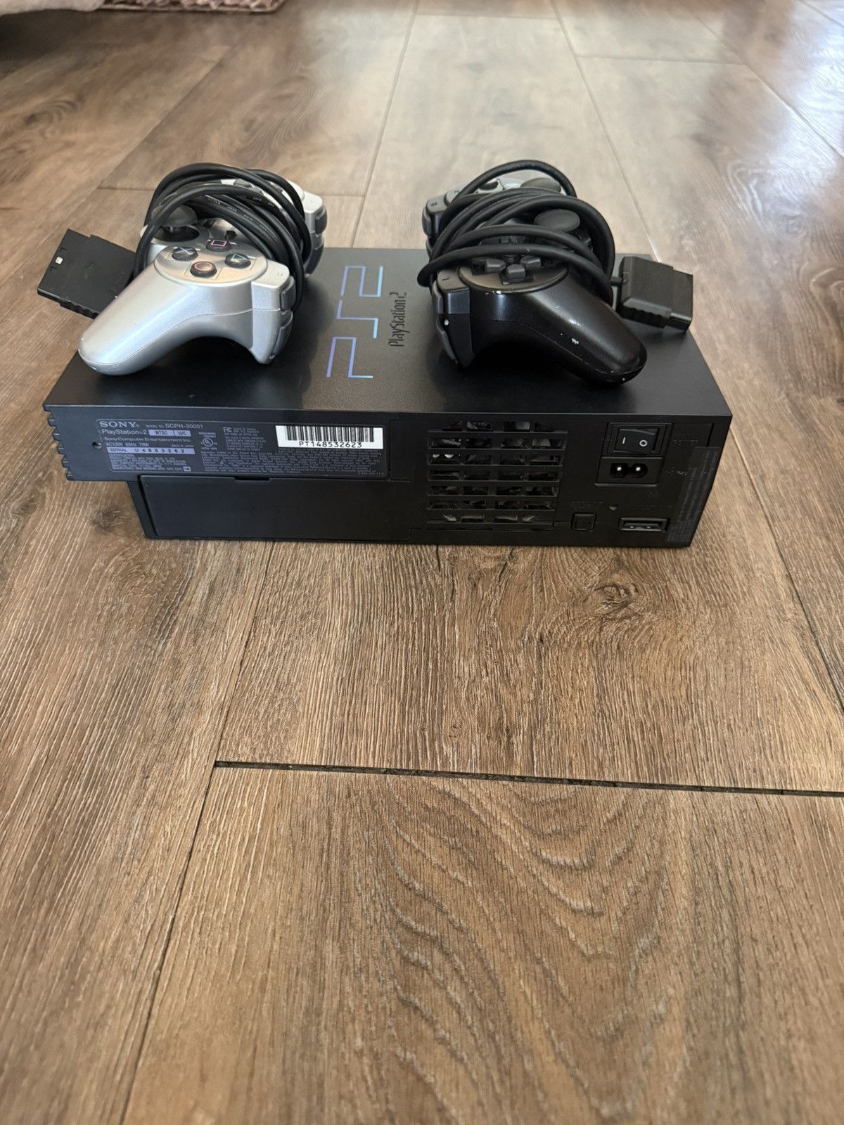 Nike × Playstation × Travis Scott Orignal PlayStation 2 with controllers/games Size ONE SIZE - 3 Thumbnail