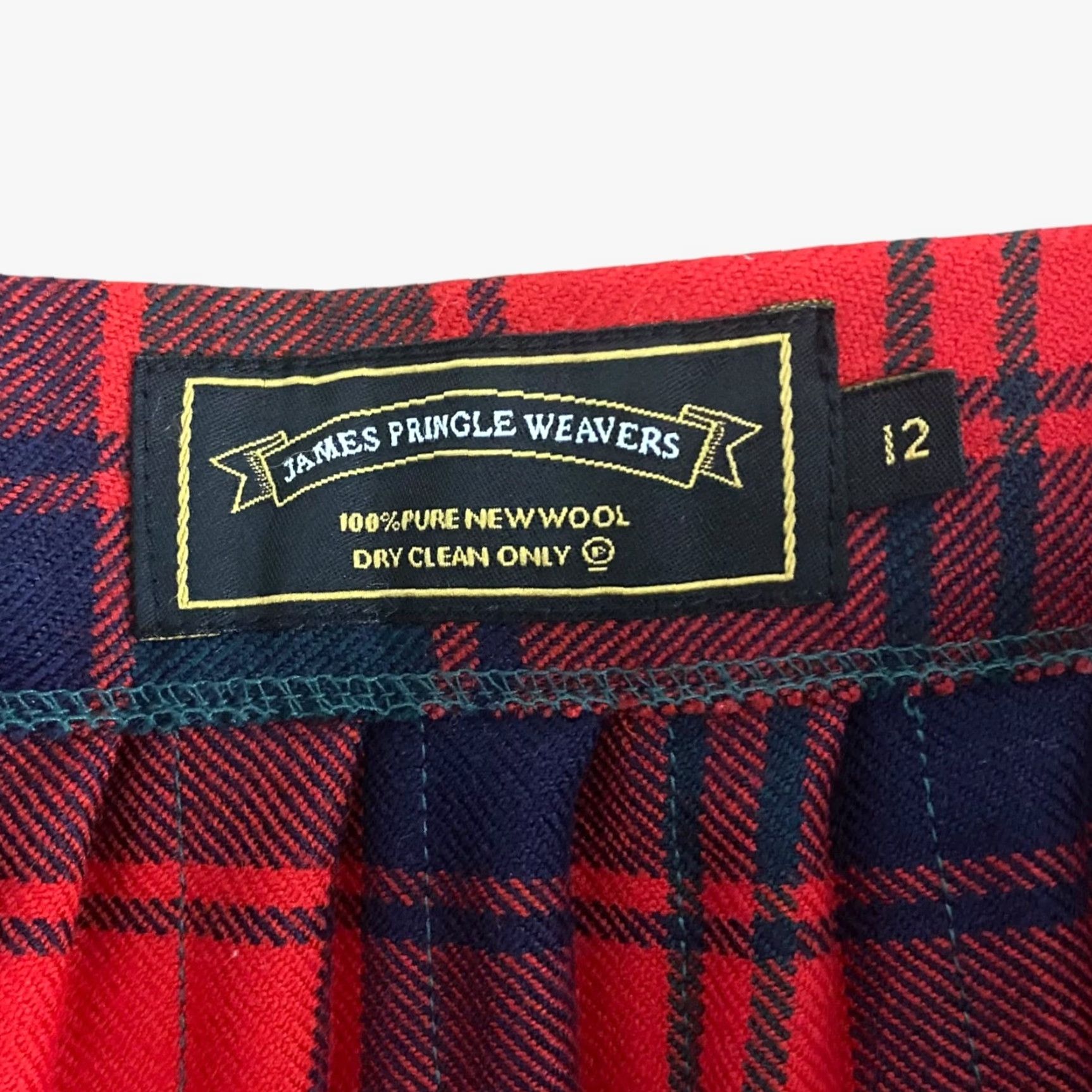 Vintage VINTAGE James Pringle Weavers Skirt Red Wool Pleated Plaid Mini Womens 12 City Preppy Retro Buckle Closure Size 34" / US 12 / IT 48 - 7 Thumbnail