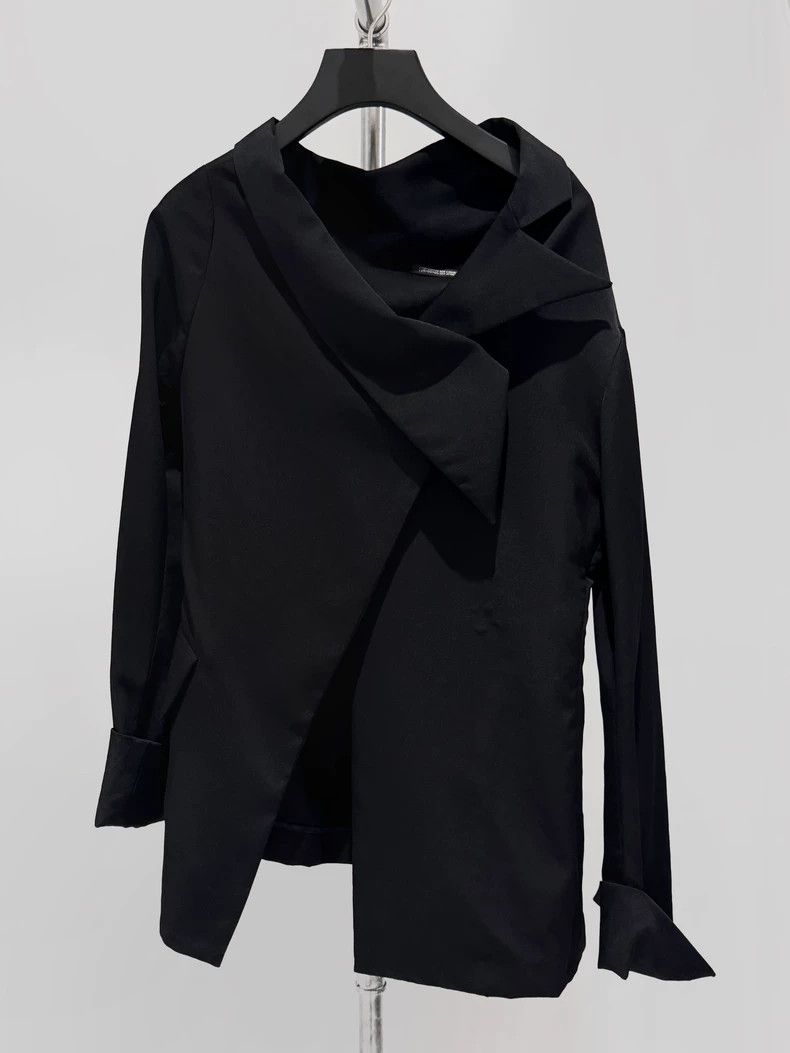 Yohji Yamamoto Yohji Yamamoto 05ss slanting shoulder design asymmetric jac Size US M / EU 48-50 / 2 - 3 Thumbnail