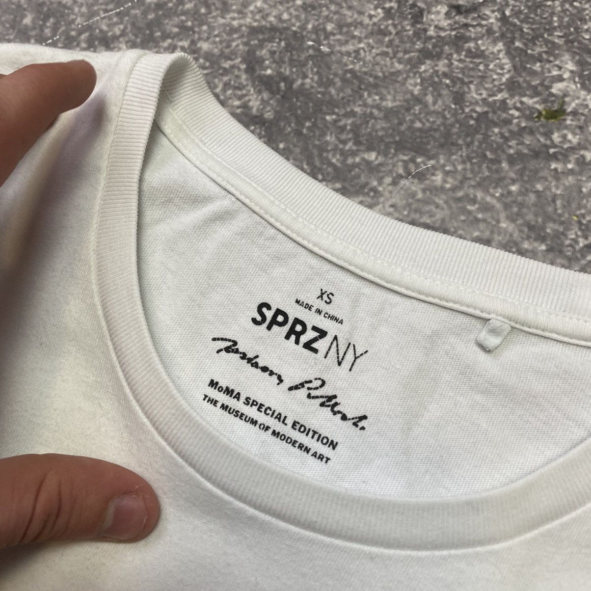 Uniqlo Men’s Uniqlo x SPRZNY designer big logo y2k tee Size US XS / EU 42 / 0 - 4 Thumbnail