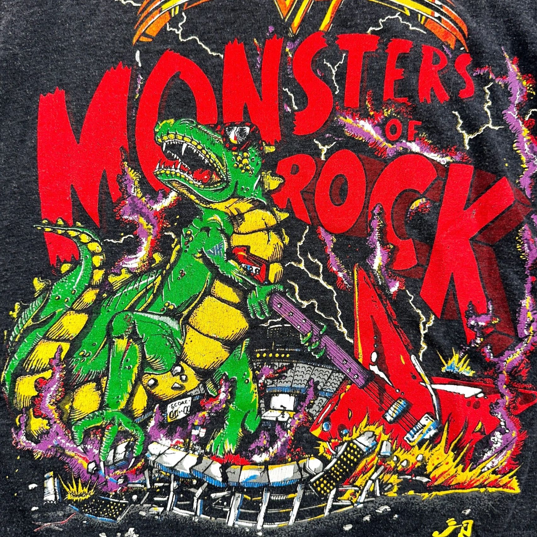 Vintage Vintage Van Halen Monsters Rock Tour 1988 T-Shirt Men's Medium Black Concert 80s Size US M / EU 48-50 / 2 - 2 Thumbnail