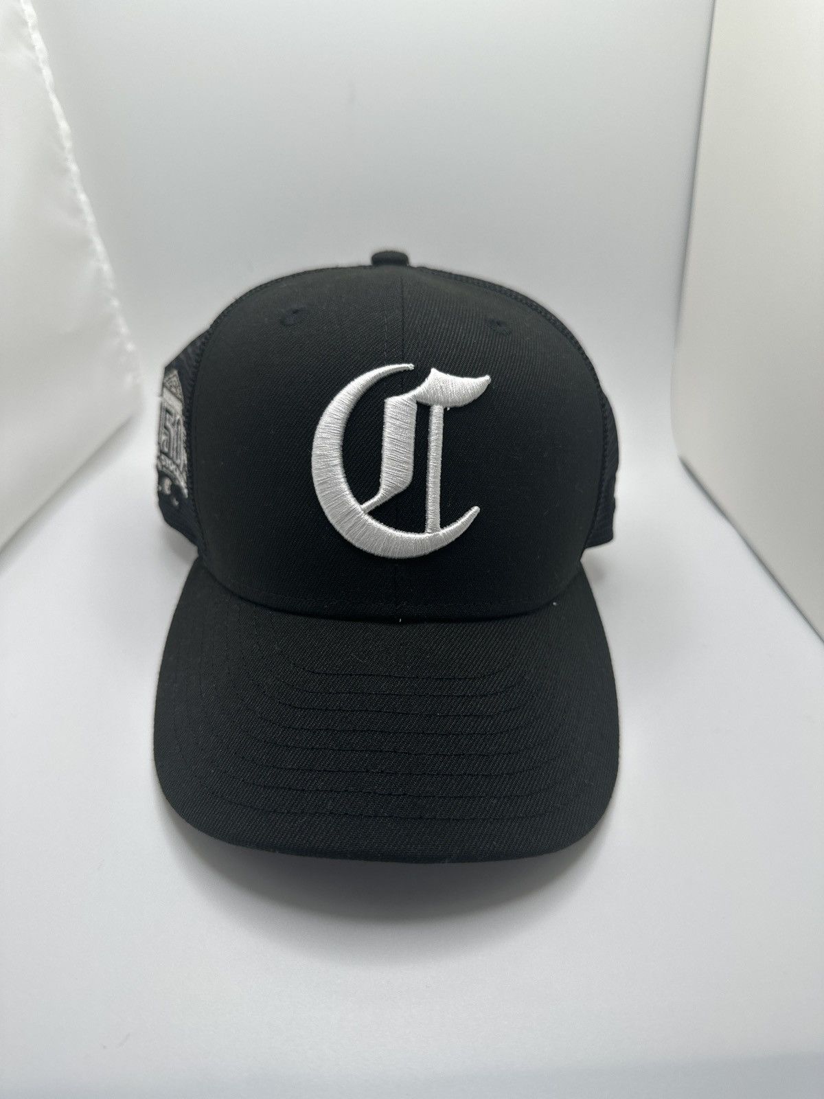 image of Hat Club x Lids Cincinnati Reds 150Th Year 7 3/8 Chrome Hook Trucker Fitted in Black, Men's