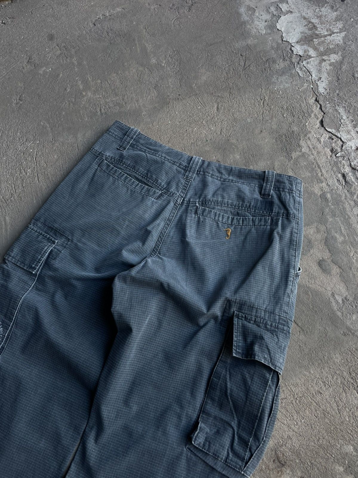 Japanese Brand × Vintage Vintage Japanese Faded Cargo Flared Pants Carhartt Style Size US 35 - 6 Thumbnail