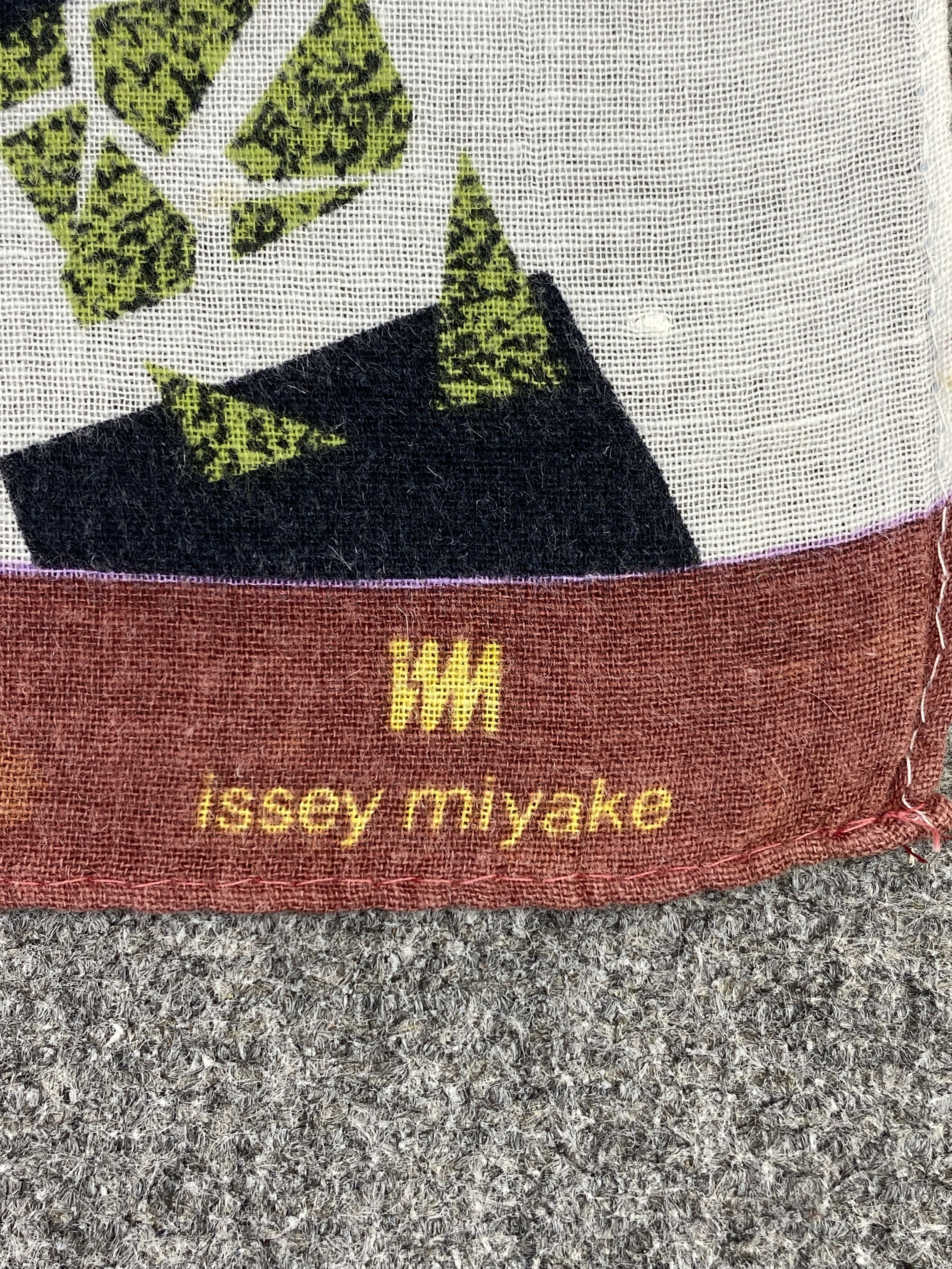 Issey Miyake Vintage Issey Miyake Handkerchief / Neckerchief KT0082 Size ONE SIZE - 7 Thumbnail