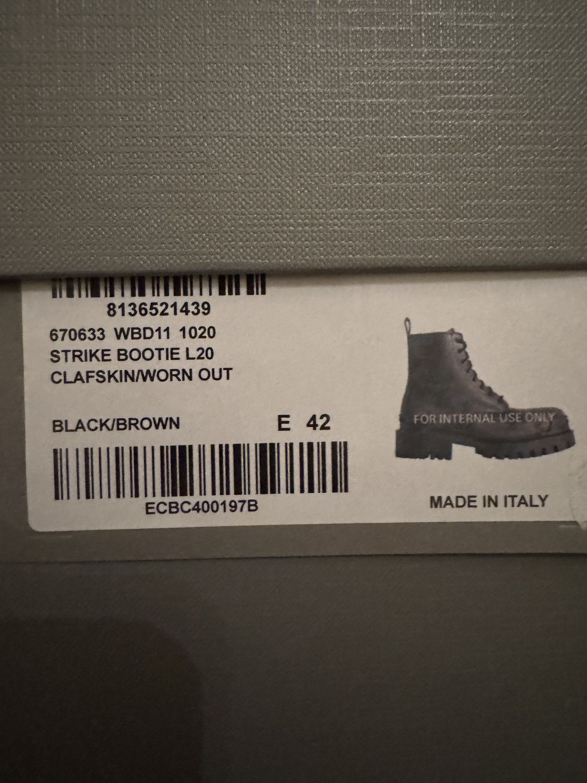Balenciaga Strike Boots (Worn Out Leather) Size US 9 / EU 42 - 16 Thumbnail