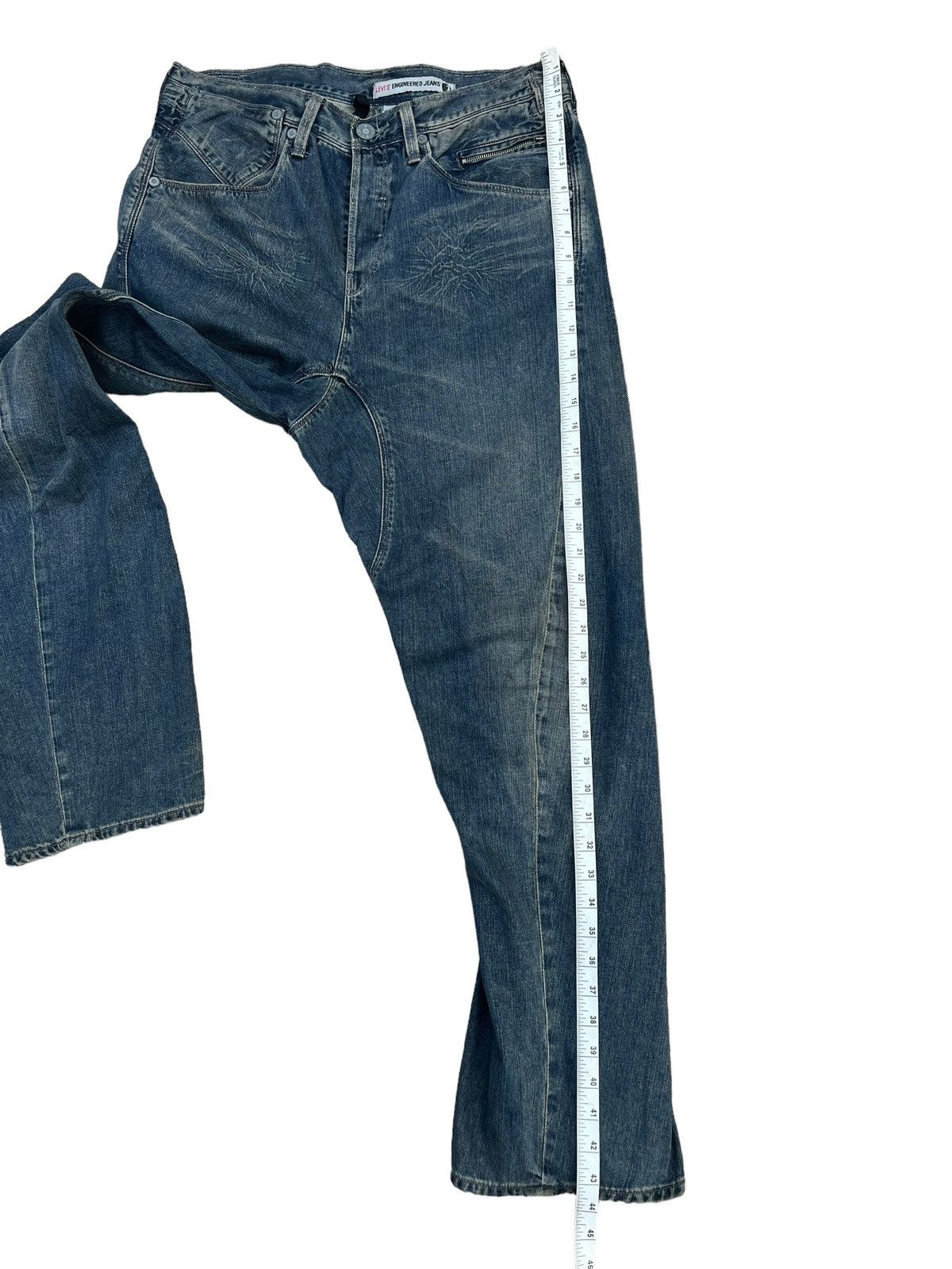 Levi's Vintage Levi’s Engineered Jeans Buckle Back Baggy Denim Size US 32 / EU 48 - 5 Thumbnail