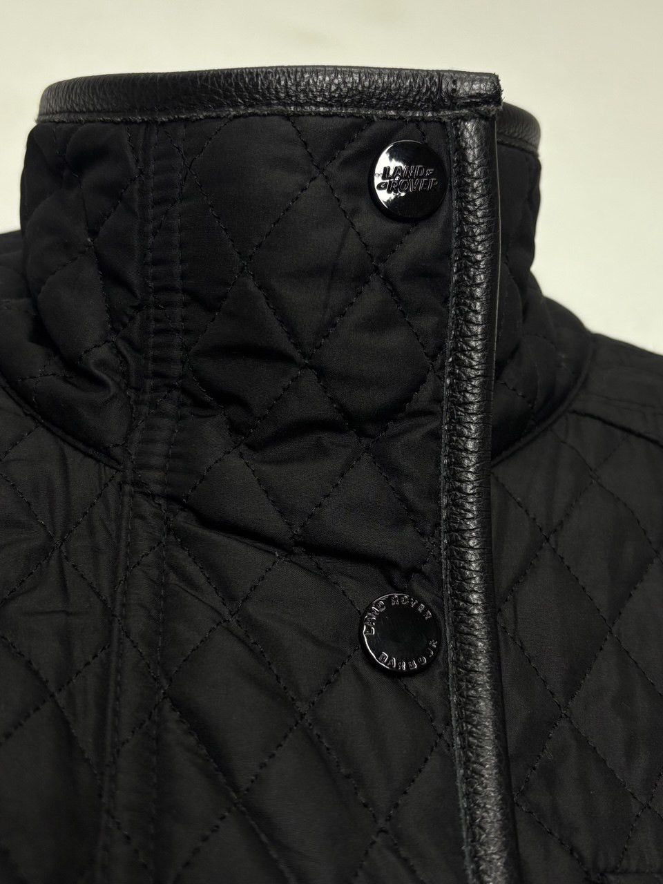 Barbour Barbour x Land Rover Trimdon Quilted Jacket Women’s Size S / US 4 / IT 40 - 19 Thumbnail