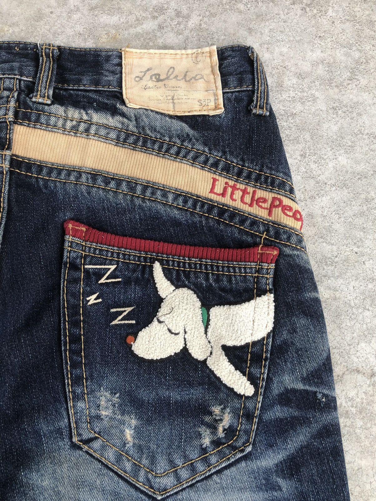 Japanese Brand Rare Yoshitomo Nara Lolita Dog Distressed Jeans Size US 33 - 16 Thumbnail