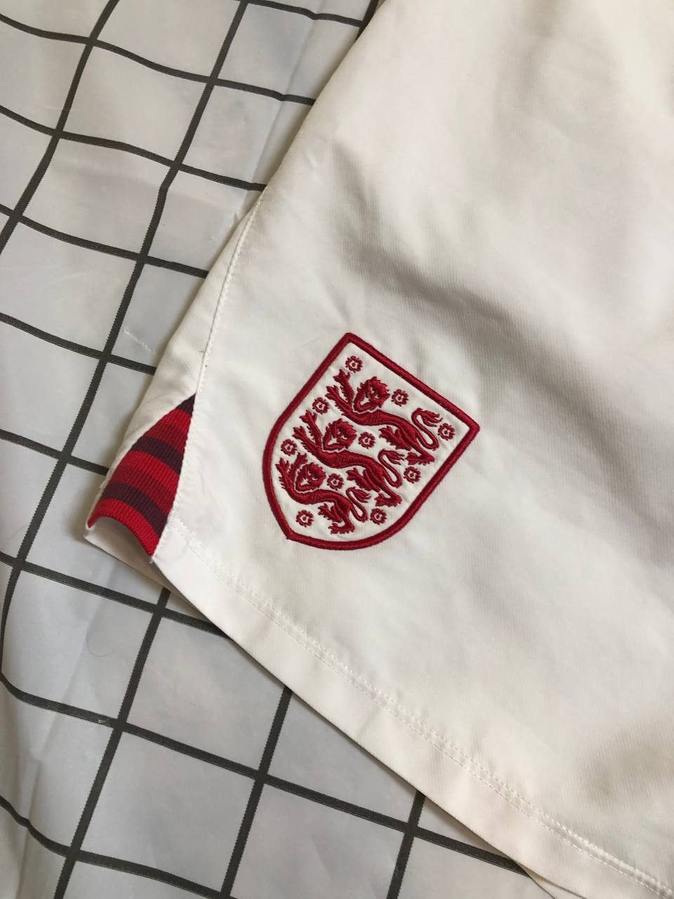 Umbro Umbro England Short Home Away Men's Football Soccer Size US 32 / EU 48 - 2 Thumbnail