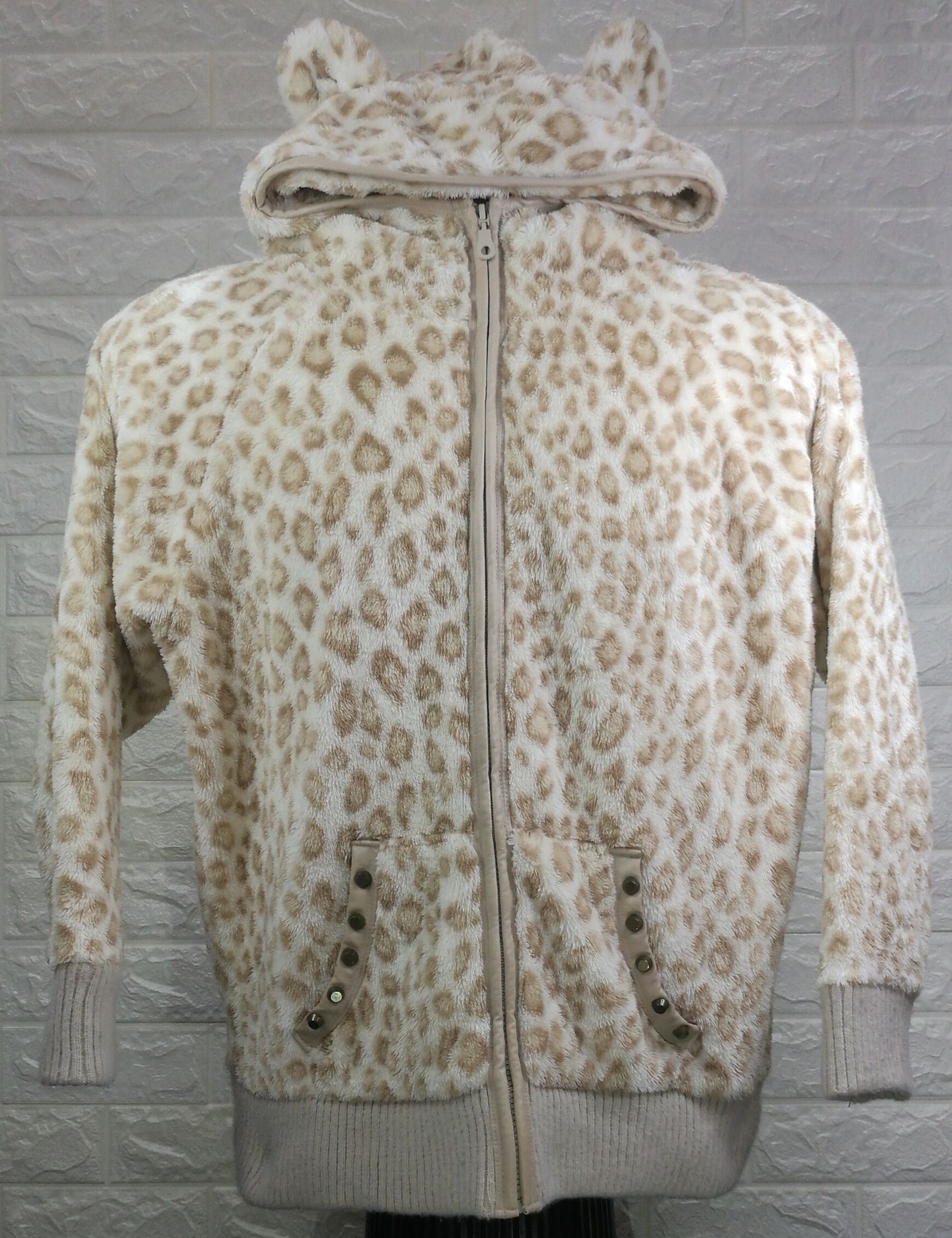 Japanese Brand Vintage COLZA Fleece Leopard Design Hoodie Sweatshirt Size L / US 10 / IT 46 - 1 Thumbnail