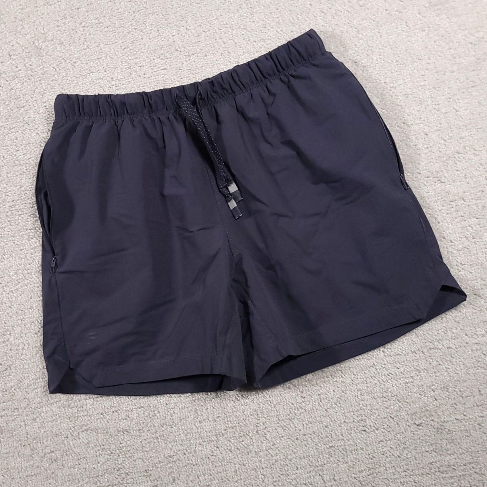 Fabletics Fabletics Shorts Women's Small Navy Blue Quick Dry Athletic Stretch Pockets Zip Pocket Size 28" / US 6 / IT 42 - 2 Thumbnail