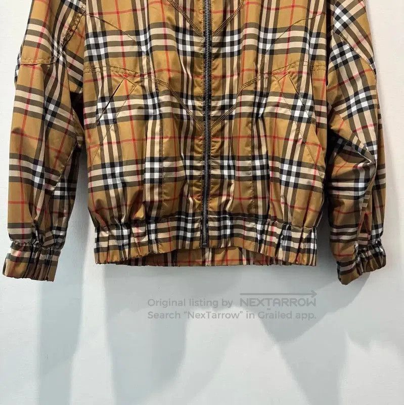 Burberry Burberry Yellow Long Sleeve Cardigan. Size S / US 4 / IT 40 - 7 Thumbnail
