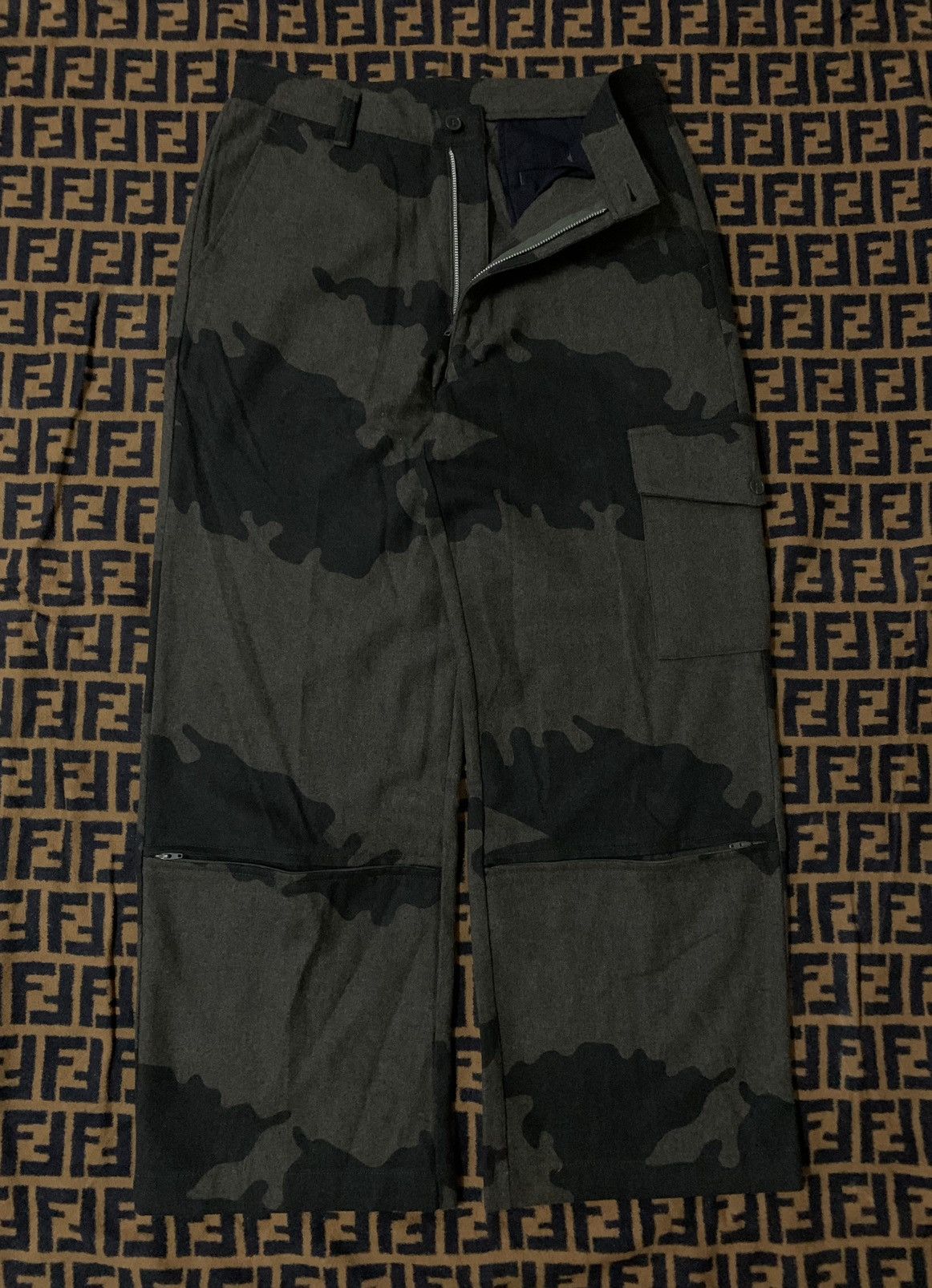 Yohji Yamamoto 💥Avant-Garde Mossimo Baggy Cargo Pant Size US 31 - 1 Thumbnail