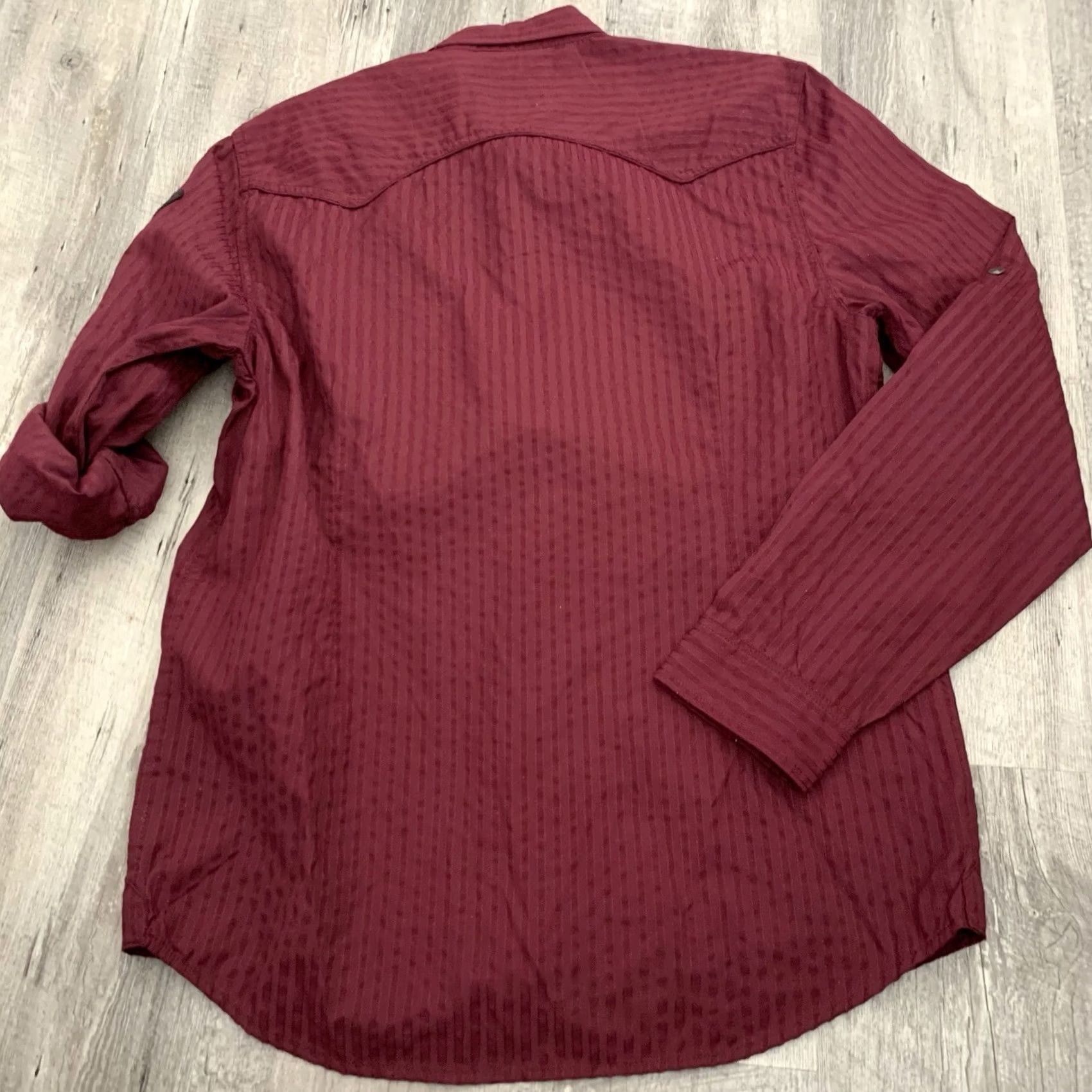 Guess GUESS Shirt Mens Large Wine Red Military Button Up Pockets Long Sleeve Collared Casual Travel Size US L / EU 52-54 / 3 - 5 Thumbnail