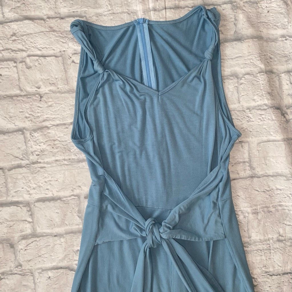 Other Women M sleeveless wide leg Flowy jumpsuit w/tie belt blue Size 30" / US 8 / IT 44 - 4 Thumbnail