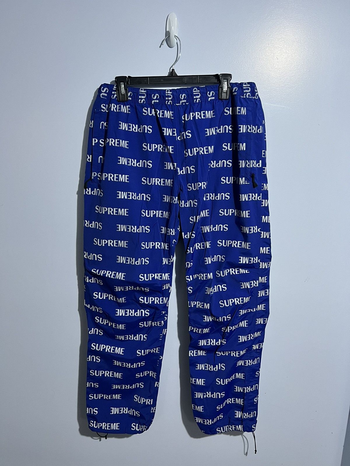 Supreme 2024 repeat pants