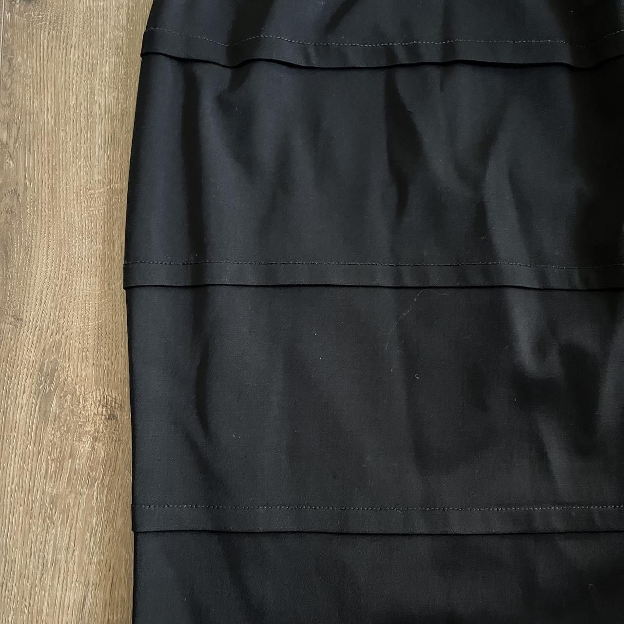 Dolce & Gabbana Vintage Dolce & Gabbana Black Wool Midi Skirt Size 26" / US 2 / IT 38 - 2 Thumbnail