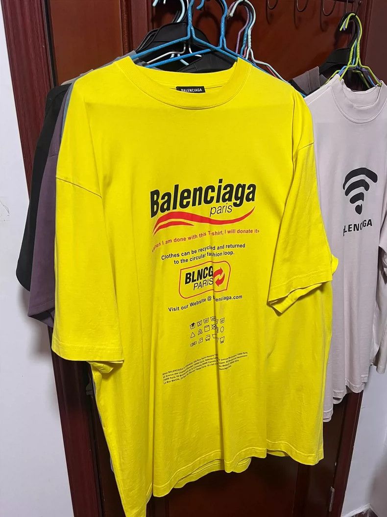 Balenciaga Balenciaga Yellow environmental protection cola short slee Size US M / EU 48-50 / 2 - 1 Thumbnail