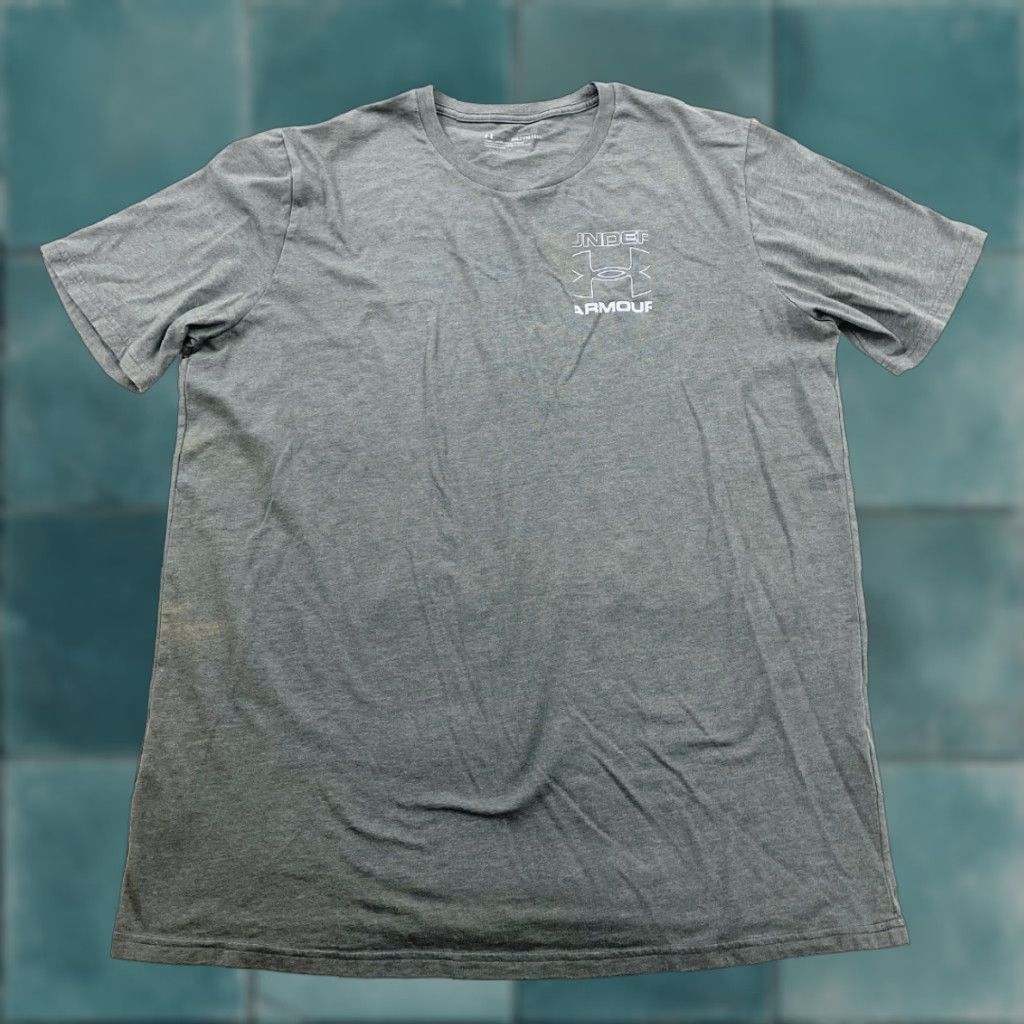 Under Armour Under Armour Shirt Men 2XL Gray Short Sleeve Crew Neck Logo T-Shirt Size US XXL / EU 58 / 5 - 1 Thumbnail