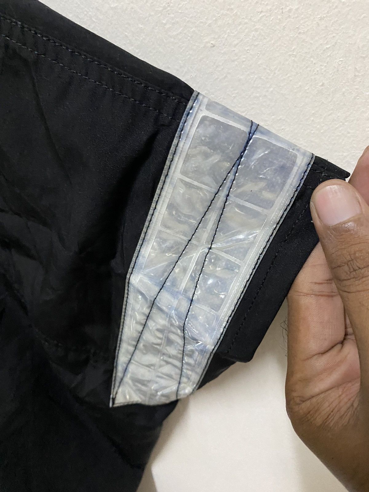 Comme des Garcons rare comme des garcons junya watanabe fw18 reflector poncho Size US L / EU 52-54 / 3 - 12 Thumbnail