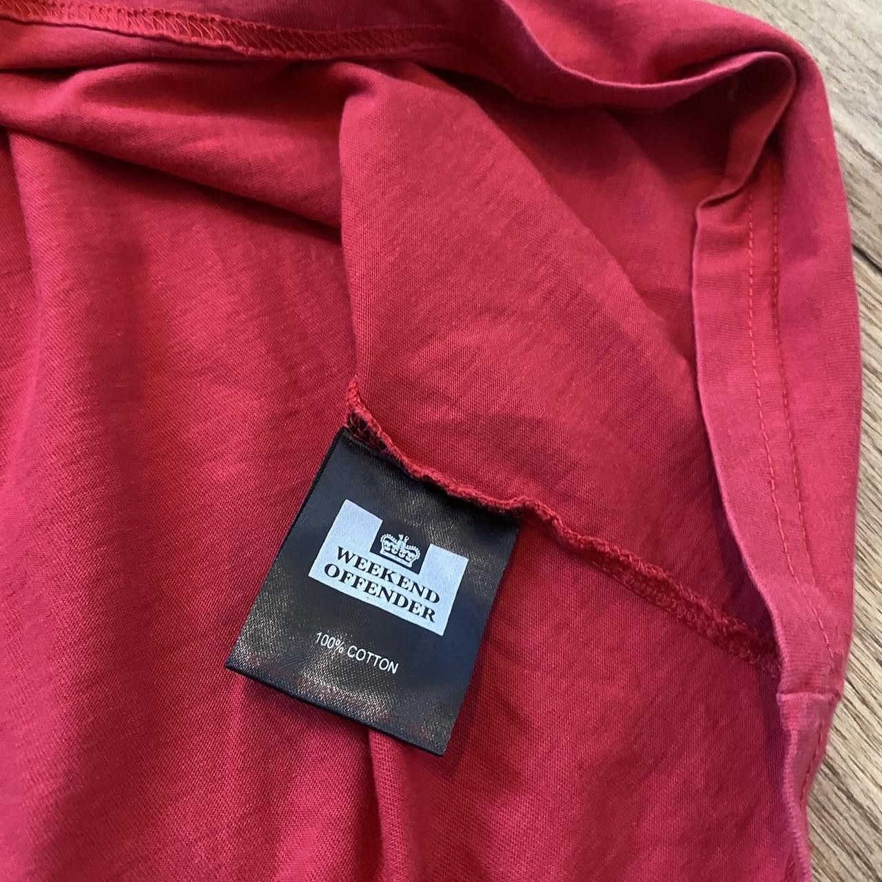 Weekend Offender Red Weekend Offender T-shirt Football Casual Size US M / EU 48-50 / 2 - 5 Thumbnail