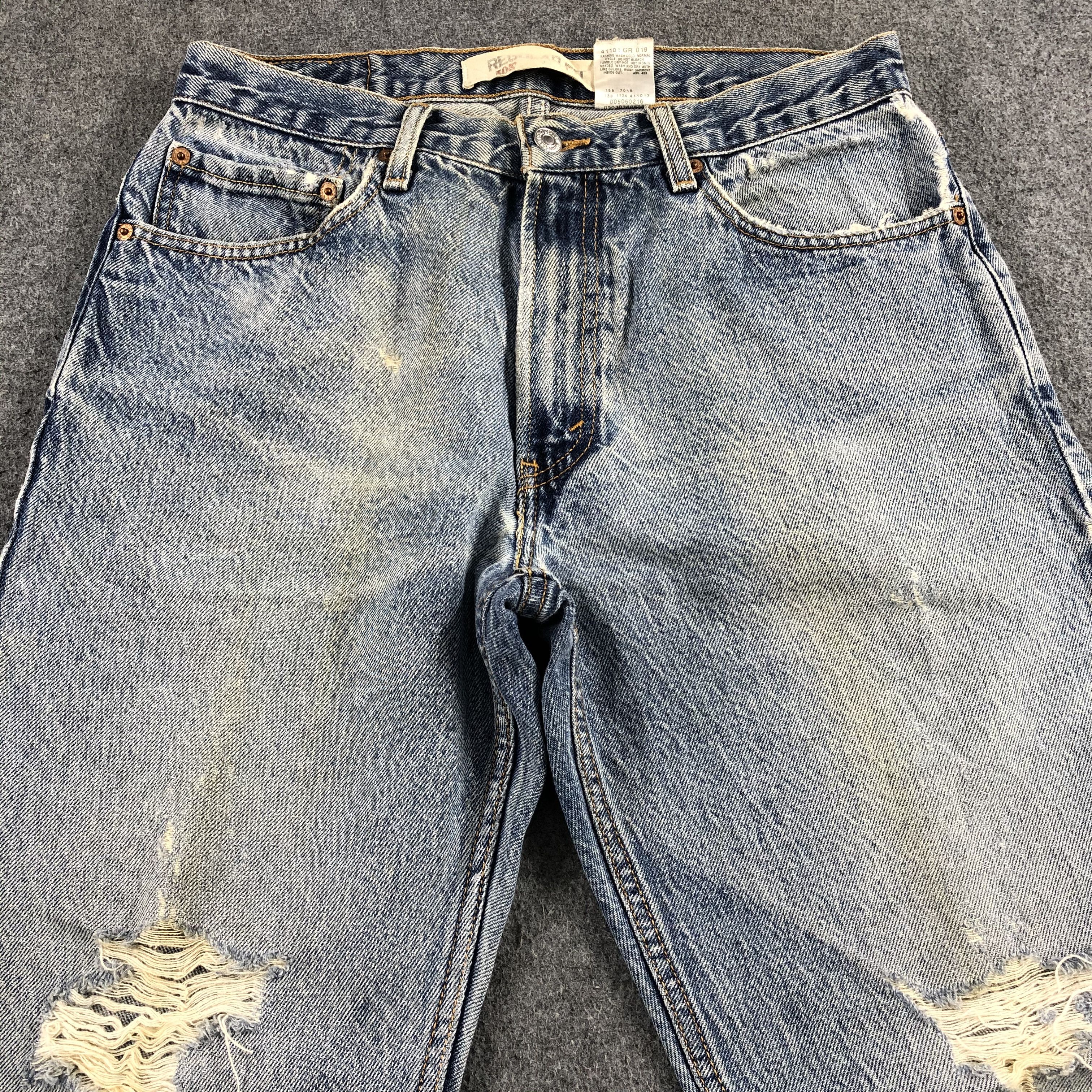 Levi's Vintage Blue Wash Levis 505 Jeans-J2262 Size US 31 - 3 Thumbnail